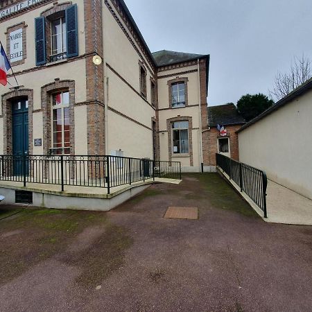 Appartement Au Coeur Du Village D'Aufferville Luaran gambar