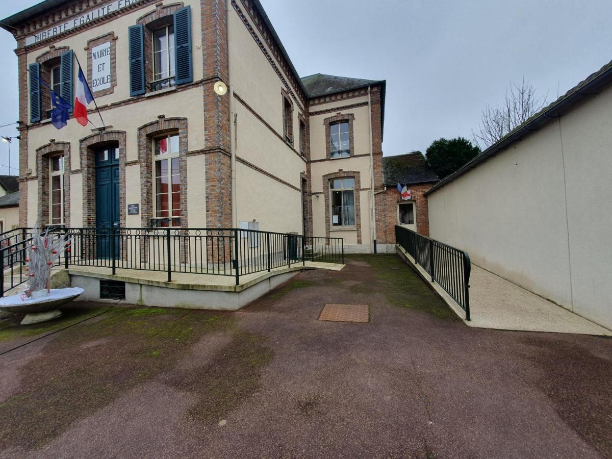 Appartement Au Coeur Du Village D'Aufferville Luaran gambar